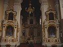 Barokowy ołtarz główny i dwa ołtarze boczne